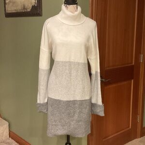 NWT RACHEL Rachel Roy Elegant White Sweater, Size M